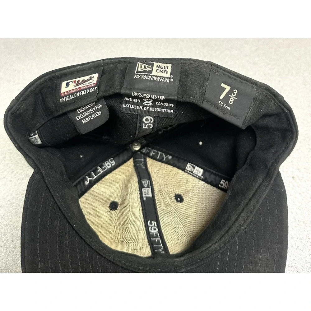 Vintage CHICAGO WHITE SOX Black Hat New Era 59fifty Fitted 7 3/8 Made In Usa